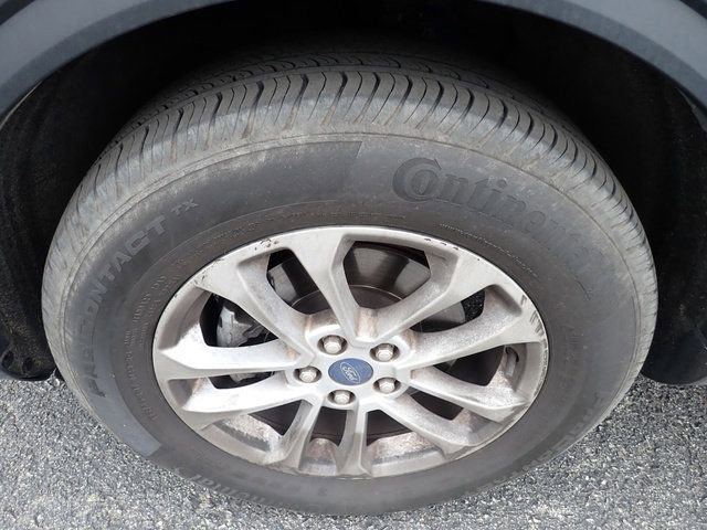 Certified 2022 Ford Escape SE w/ Cold Weather Package image 10