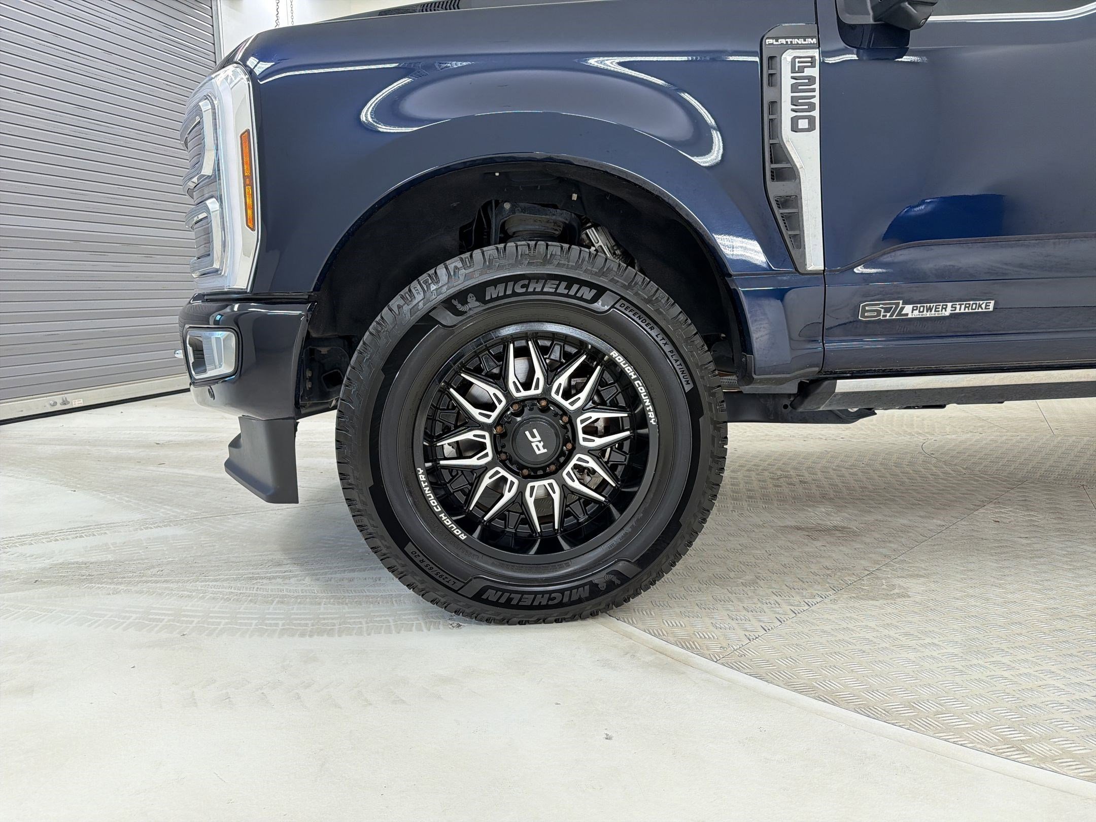 Certified 2024 Ford F250 Platinum AWD/4WD image 10