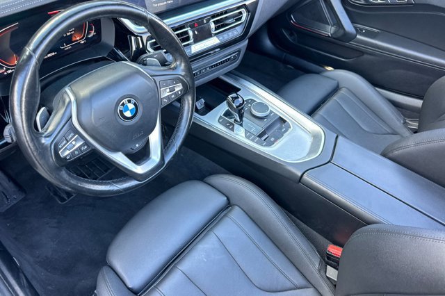 Used 2022 BMW Z4 sDrive30i w/ Driving Assistance Package image 10