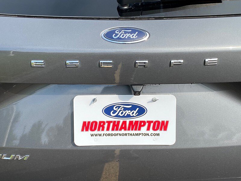 Certified 2025 Ford Escape Platinum w/ Premium Technology Package AWD/4WD image 10
