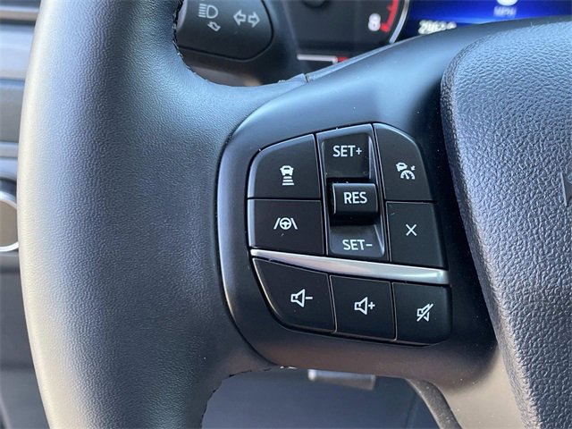 Certified 2024 Ford Maverick Lariat w/ Black Appearance Package image 9