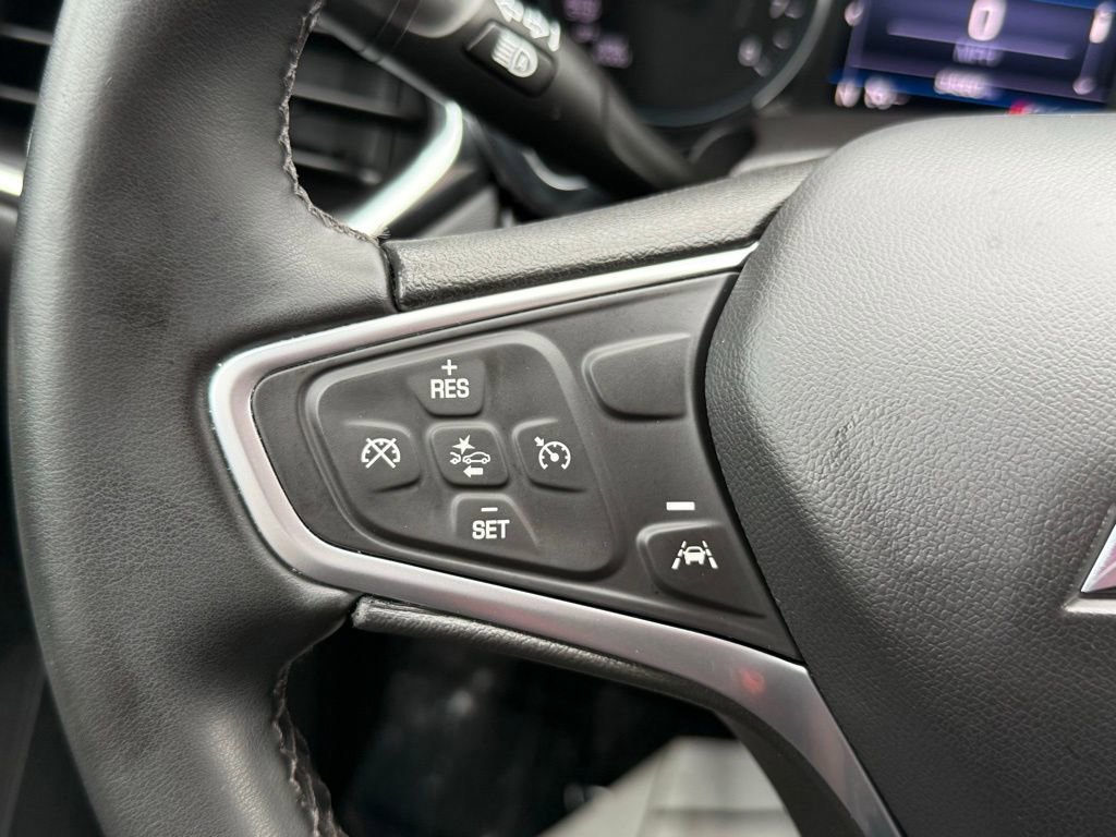 Used 2023 Chevrolet Equinox LT image 36