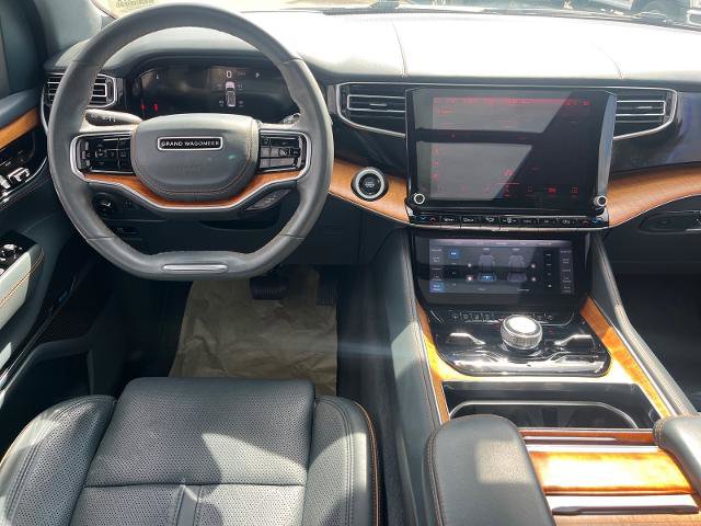 Used 2022 Jeep Grand Wagoneer Series II w/ Premium Group II AWD/4WD image 6
