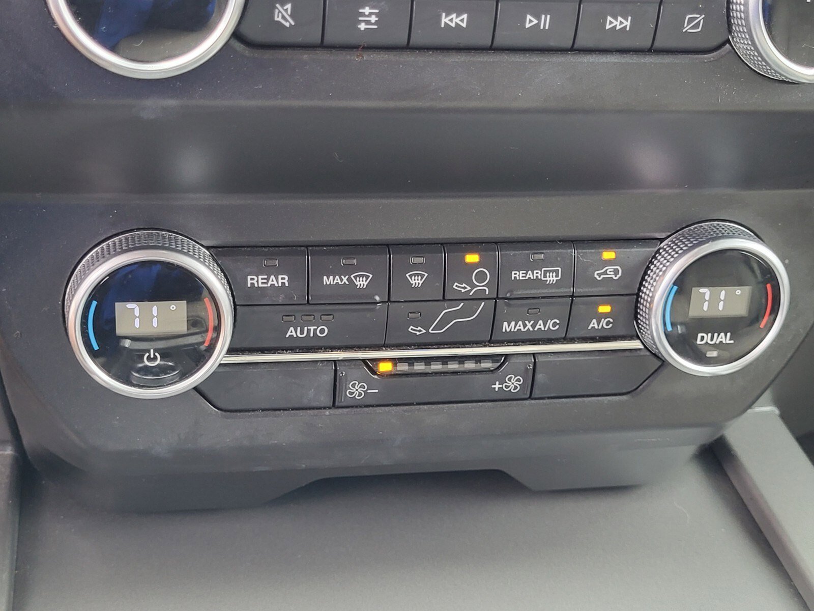 Certified 2021 Ford Expedition XLT RWD image 22