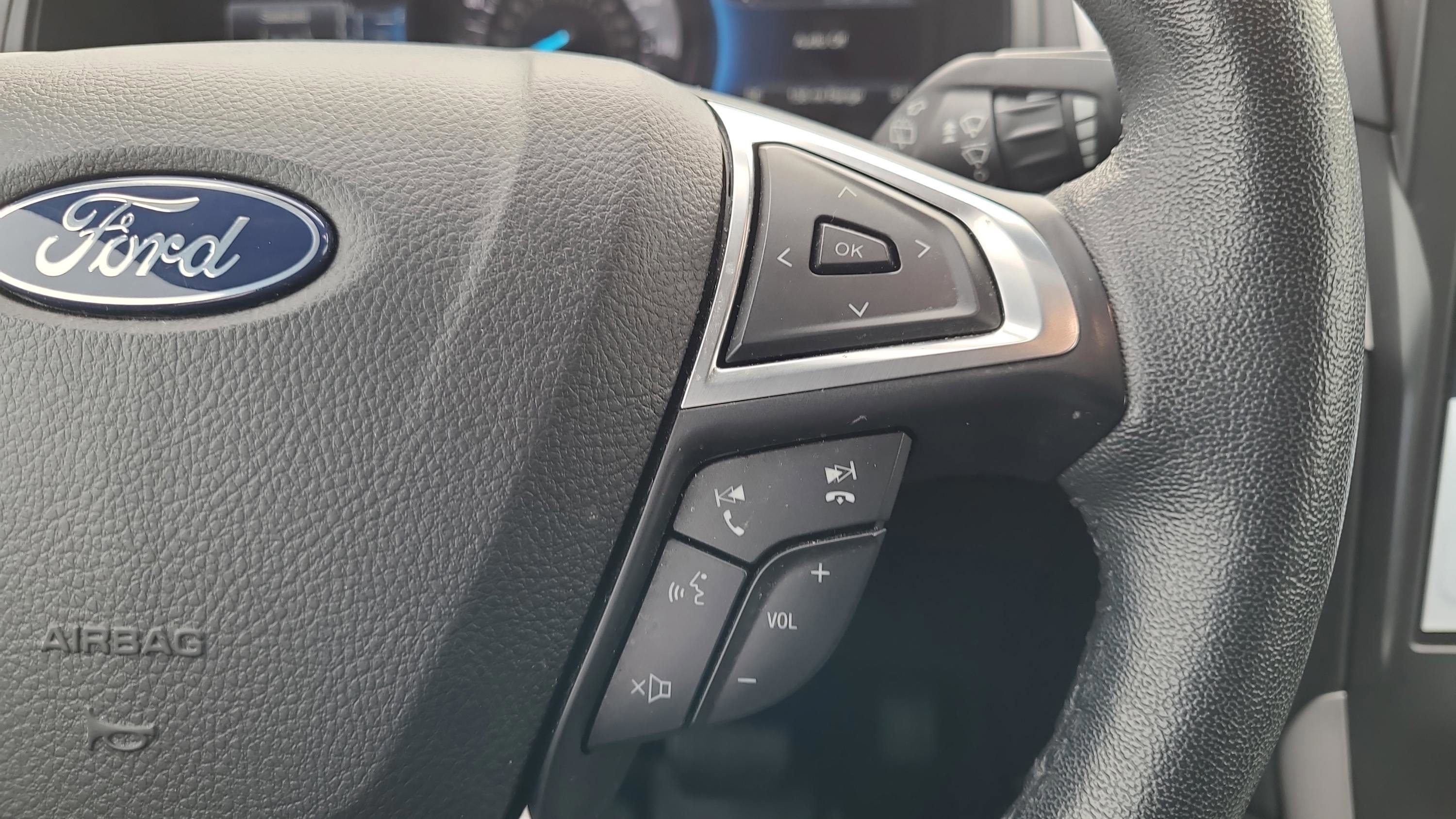 Certified 2022 Ford Edge SEL w/ Convenience Package image 11