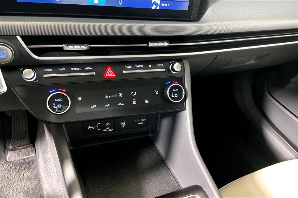 Used 2025 Hyundai Sonata SEL image 25