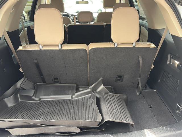 Certified 2023 Ford Explorer XLT w/ Equipment Group 202A AWD/4WD image 17