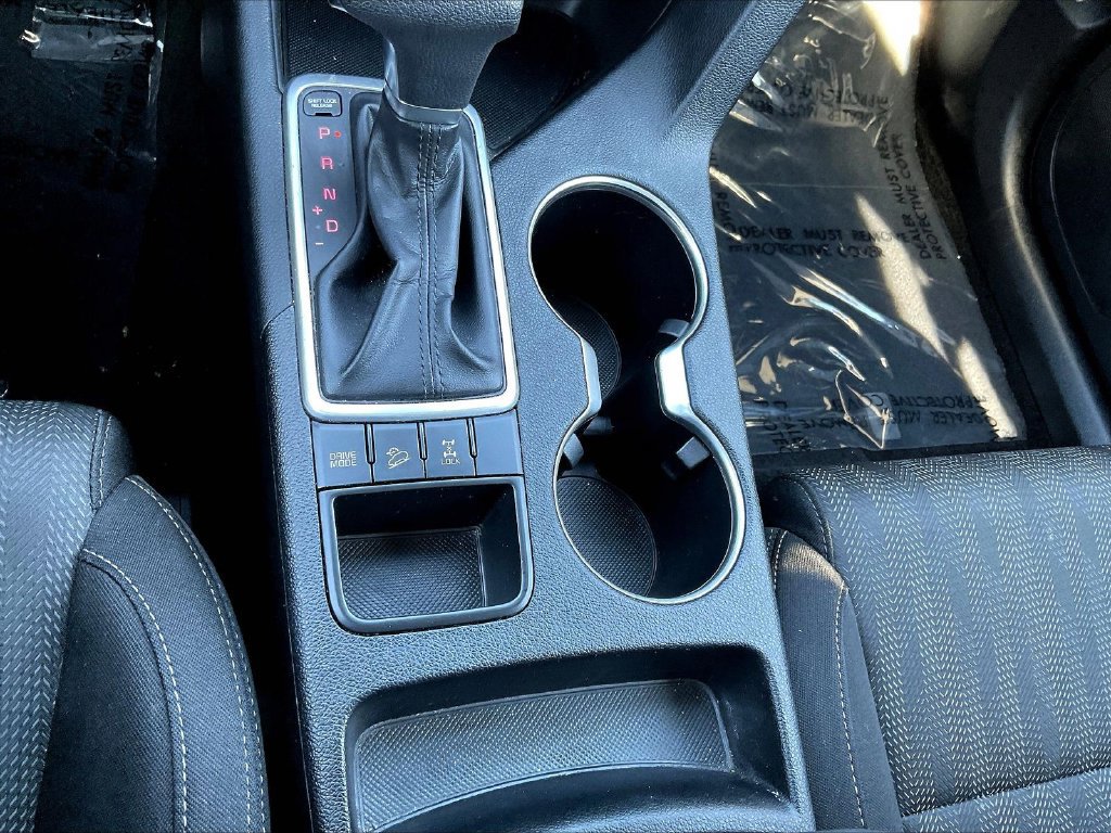 Used 2020 Kia Sportage LX AWD/4WD image 16