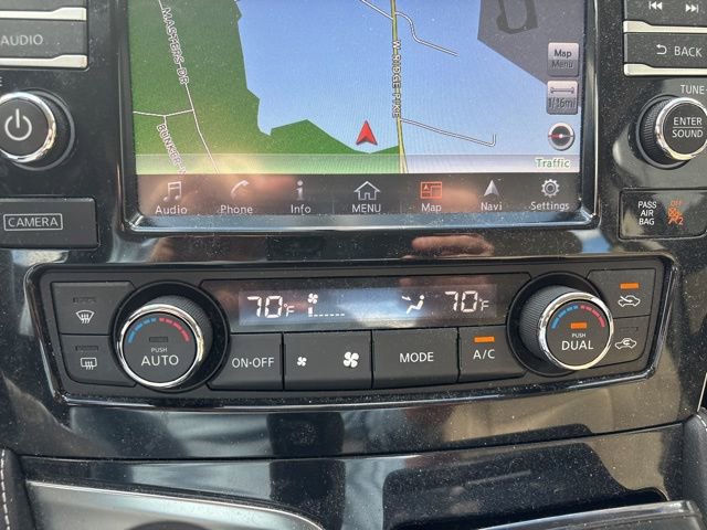 Used 2017 Nissan Maxima 3.5 SV FWD image 36