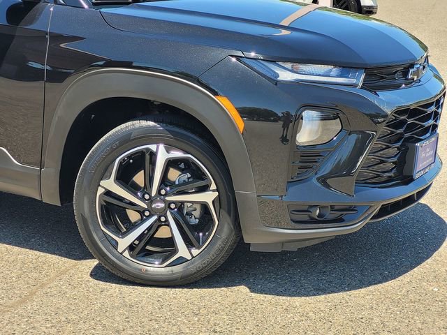 Used 2023 Chevrolet TrailBlazer RS w/ Convenience Package AWD/4WD image 6