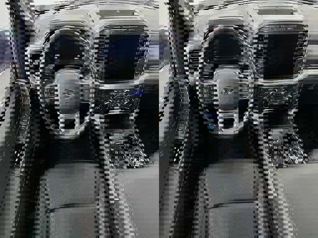 Certified 2021 Ford F150 Lariat w/ Equipment Group 502A High image 13