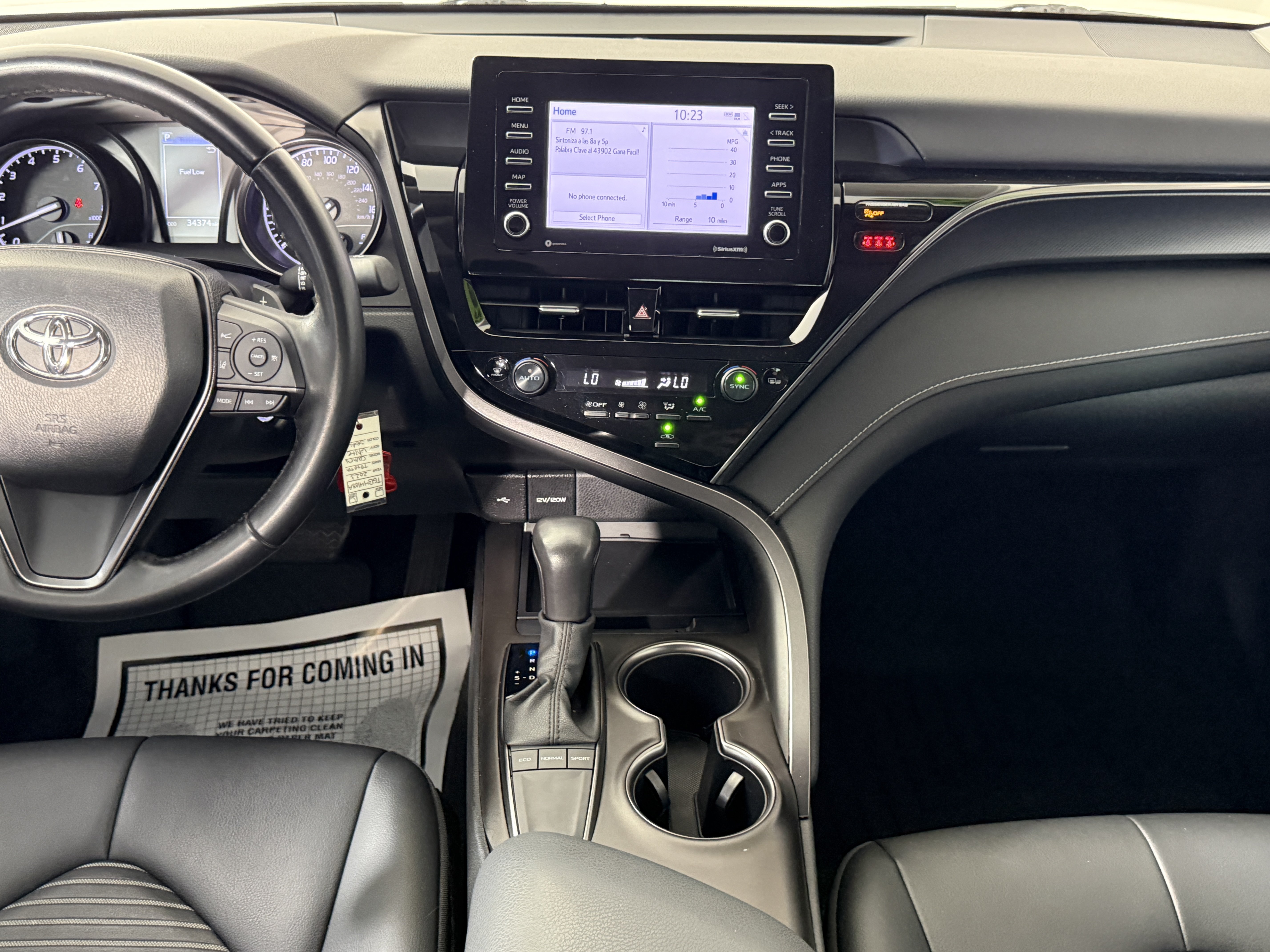 Used 2023 Toyota Camry SE FWD image 11