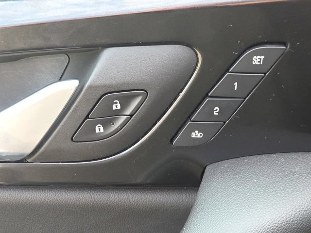 Used 2024 Chevrolet Blazer RS w/ Driver Confidence II Package FWD image 23