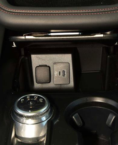 Certified 2025 Ford Explorer Active w/ Active Comfort Package AWD/4WD image 40