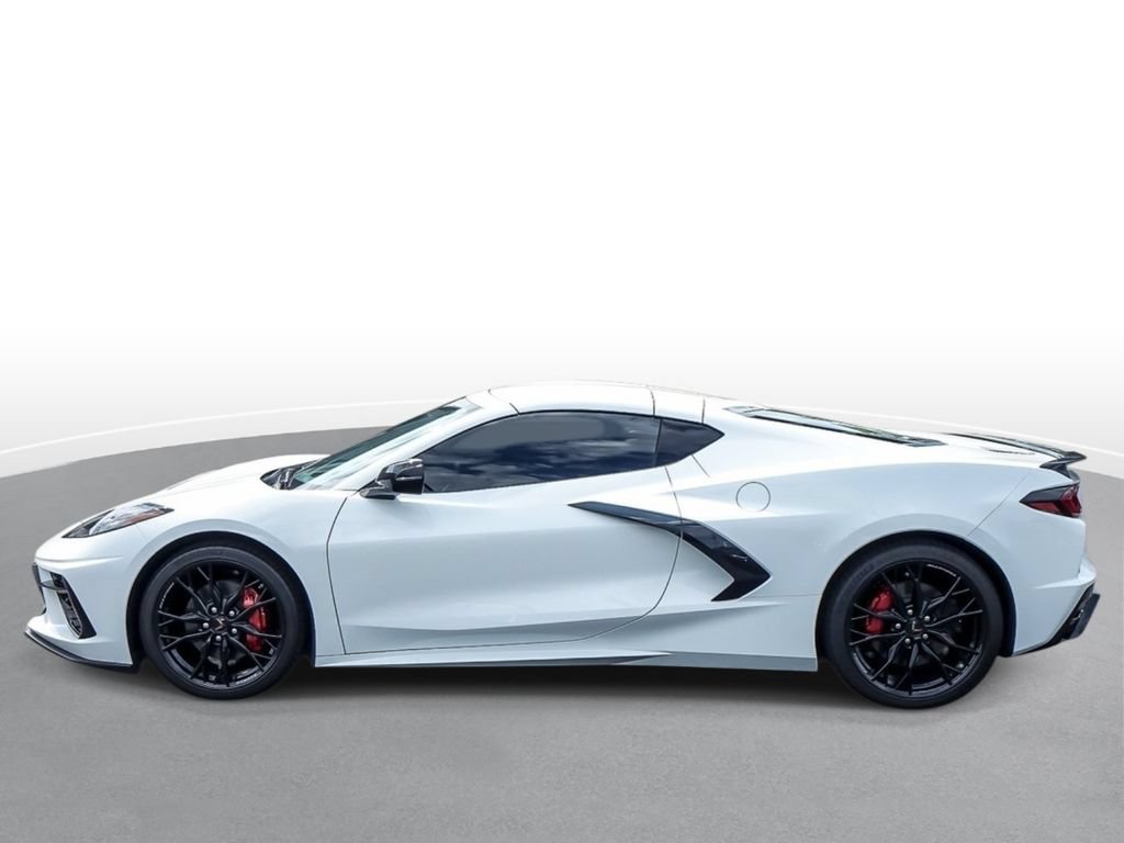 Used 2024 Chevrolet Corvette Stingray Preferred Cpe w/ Battery Protection Package RWD image 5