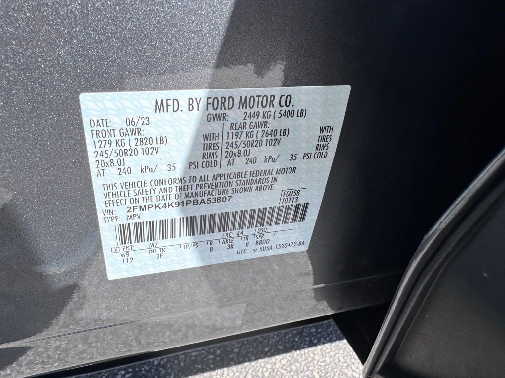 Certified 2023 Ford Edge Titanium AWD/4WD image 46