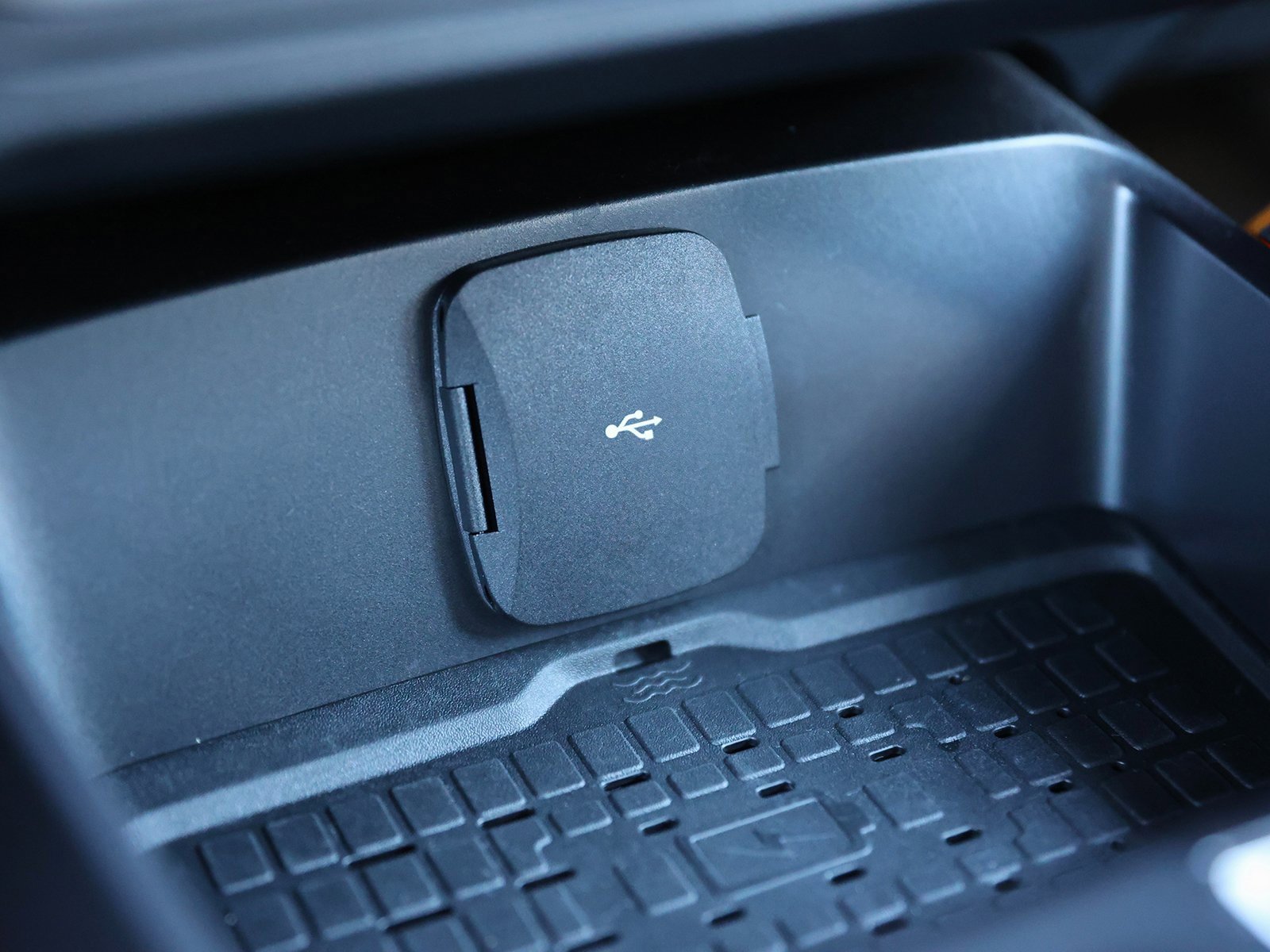 Certified 2024 Ford Bronco Badlands image 28