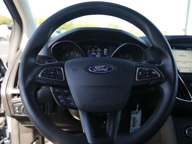 Certified 2018 Ford Focus SEL FWD image 31