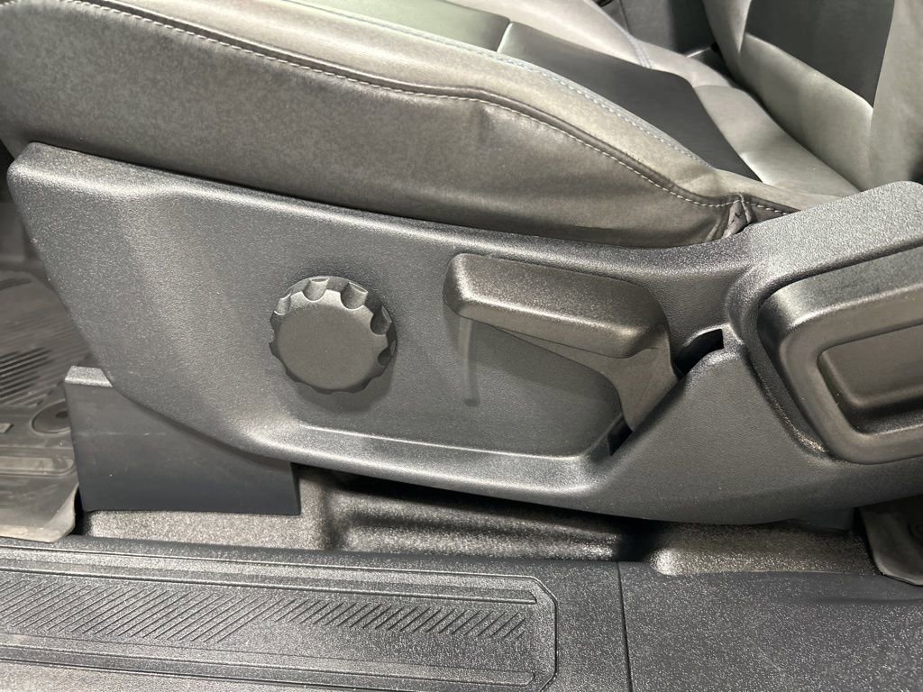 Certified 2021 Ford Bronco Black Diamond w/ Sasquatch Package AWD/4WD image 12