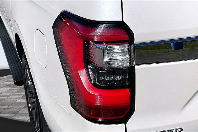 Certified 2019 Ford Expedition Max Limited w/ Driver Assistance Package AWD/4WD image 31
