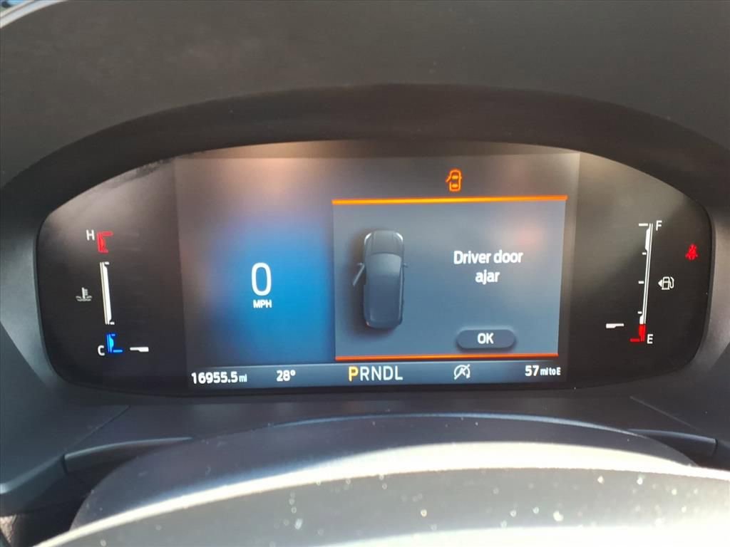 Certified 2025 Ford Escape ST-Line image 23