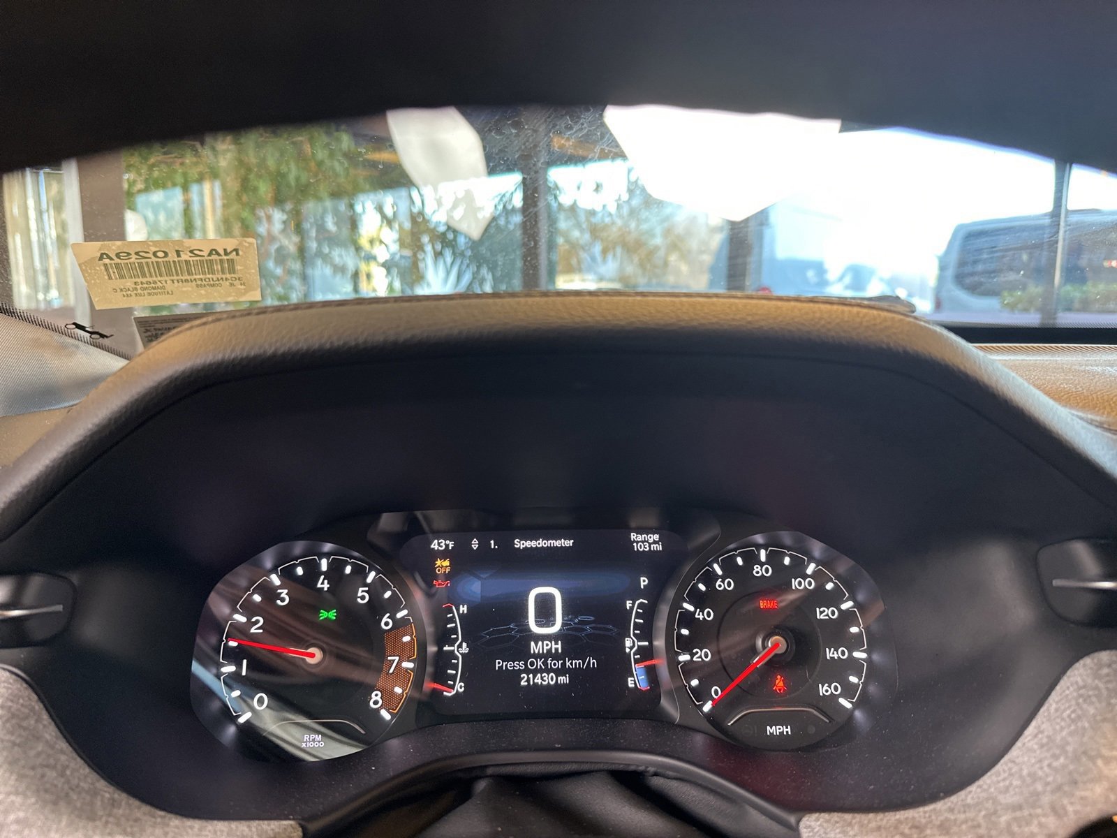 Used 2024 Jeep Compass Latitude image 12