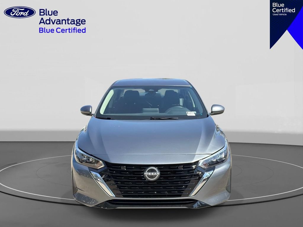 Used 2025 Nissan Sentra SV w/ All-Weather Package FWD image 3