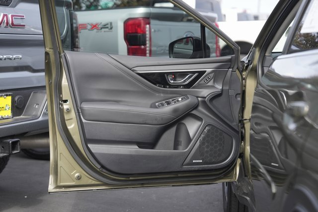 Used 2021 Subaru Outback Limited image 30