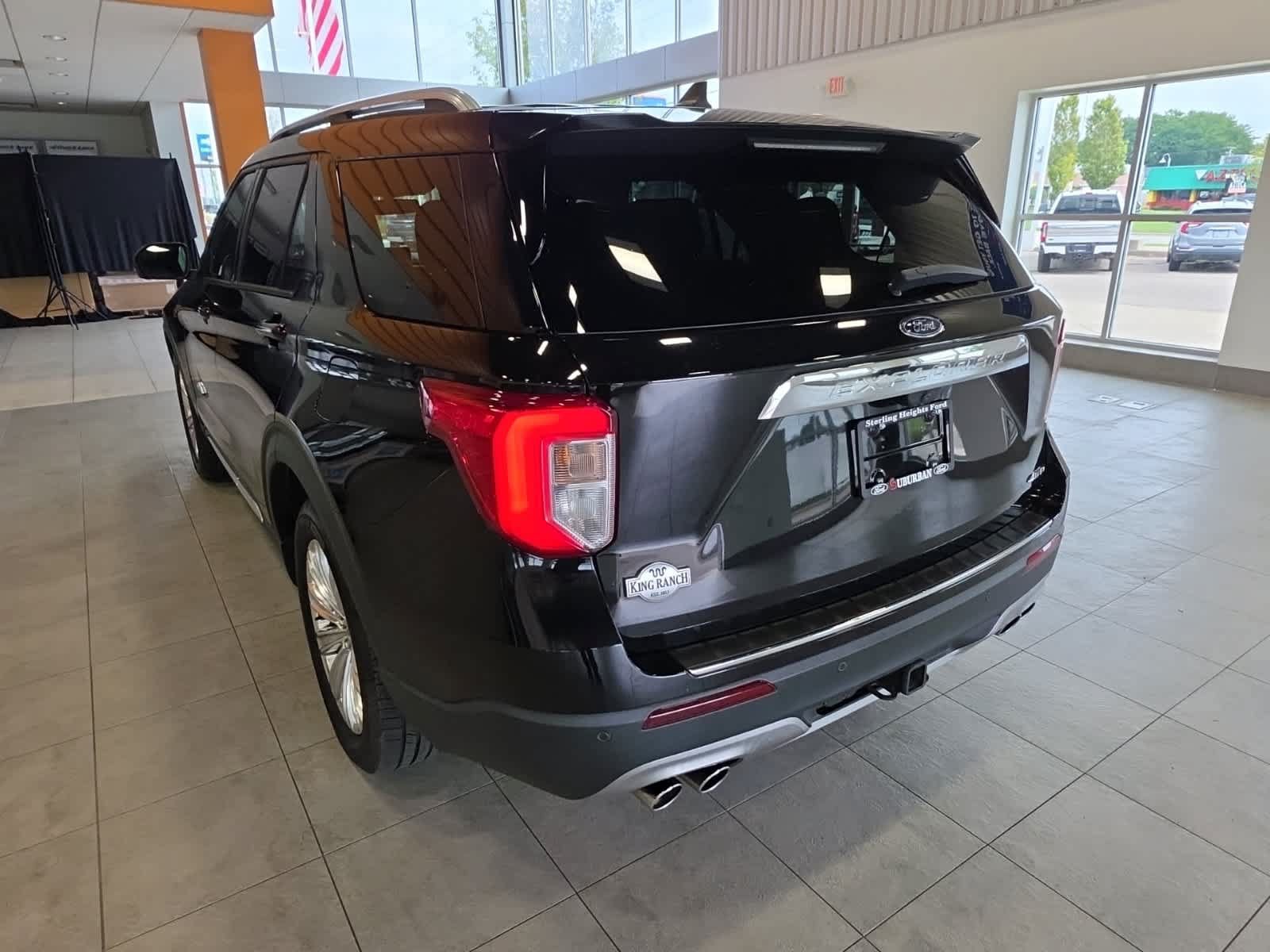 Certified 2022 Ford Explorer King Ranch w/ Class IV Trailer Tow Package AWD/4WD image 11