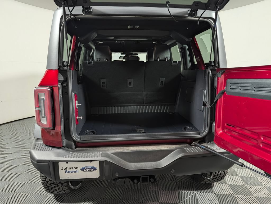 Certified 2025 Ford Bronco Badlands AWD/4WD image 6