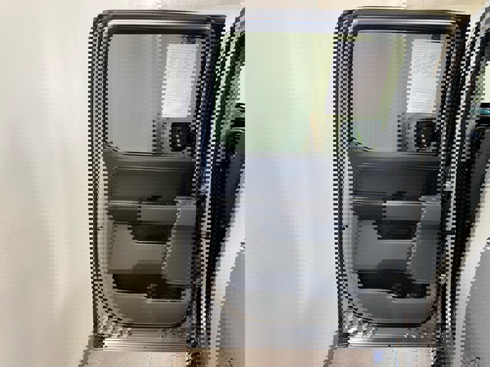 Certified 2022 Ford F150 XLT w/ Equipment Group 302A High image 8