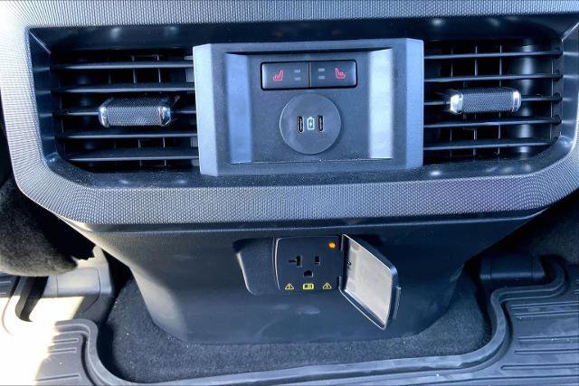 Certified 2025 Ford F350 Platinum image 31