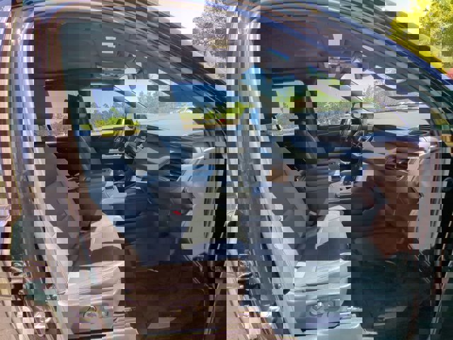 Used 2023 Chevrolet Tahoe Z71 w/ Luxury Package image 38