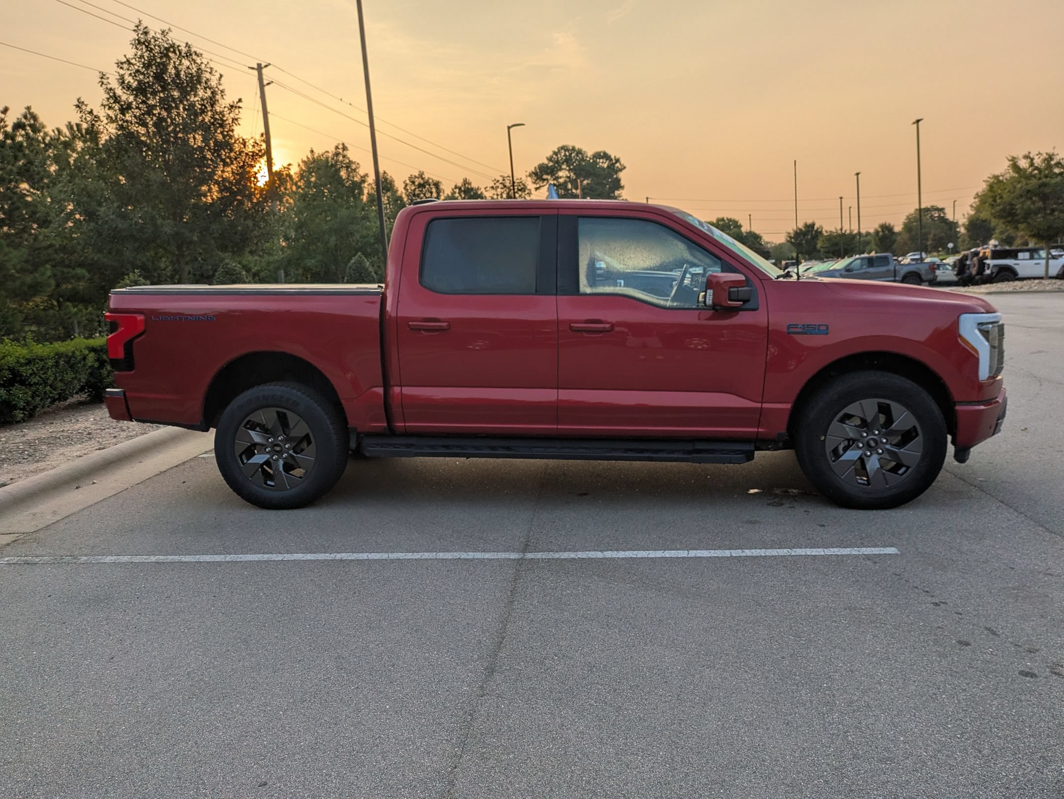 Certified 2024 Ford F150 Lightning Lariat AWD/4WD image 3
