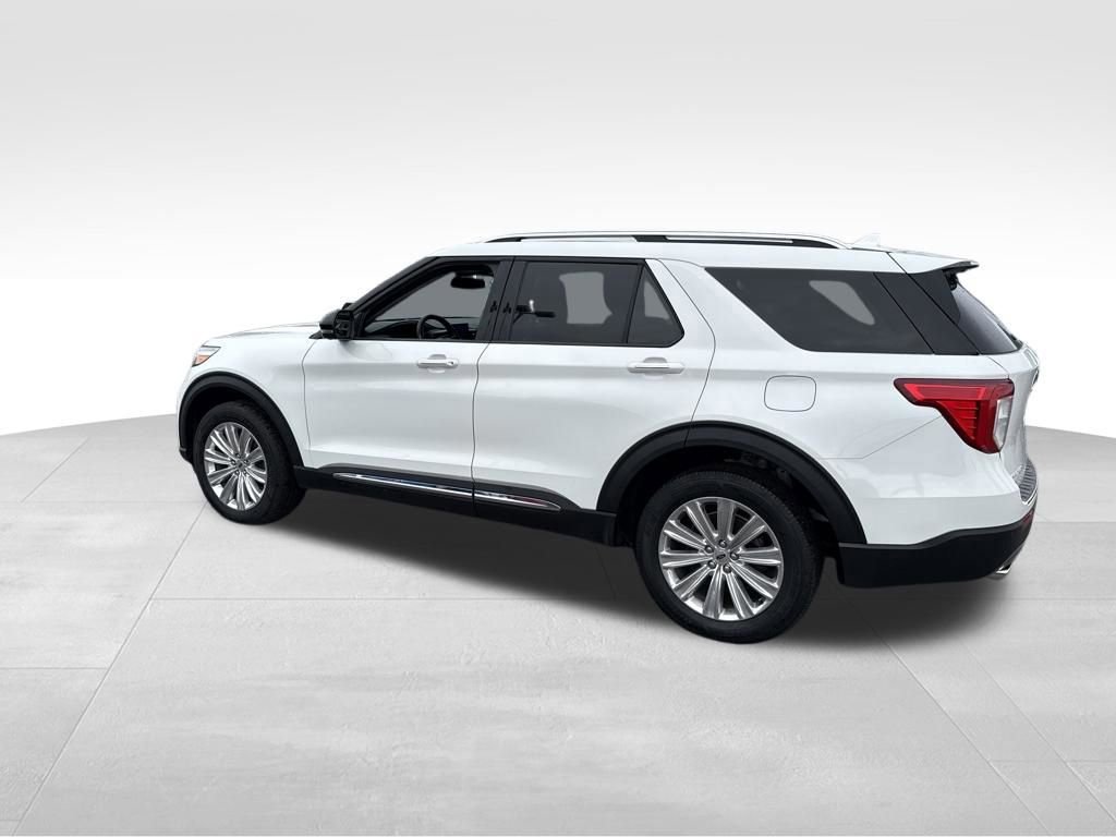 Certified 2022 Ford Explorer Limited w/ Hybrid Equipment Group 310A image 5