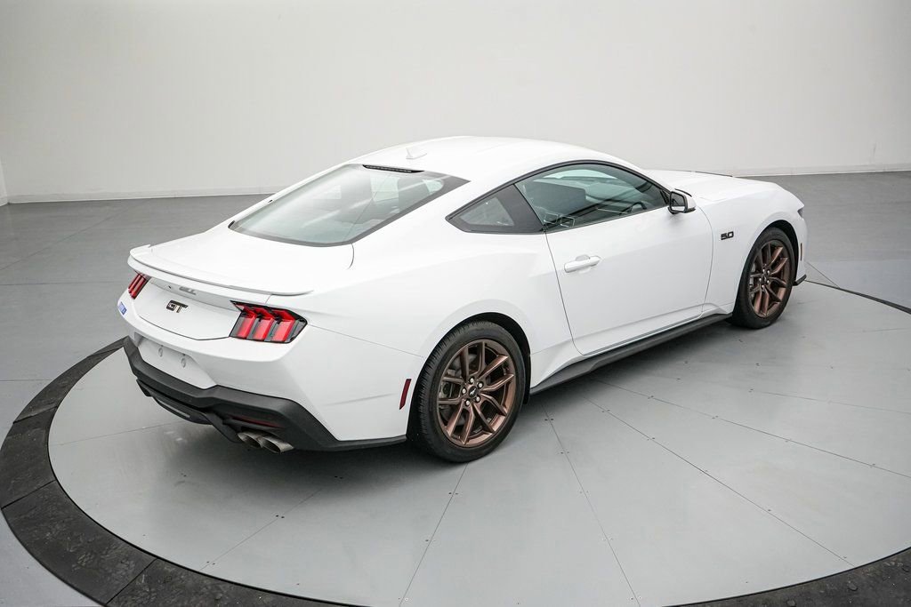 Certified 2025 Ford Mustang GT Premium image 5