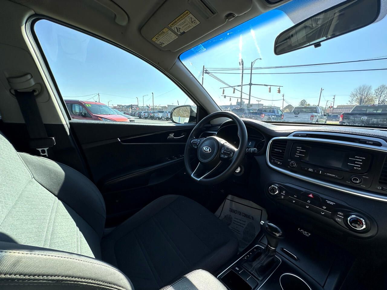 Used 2016 Kia Sorento LX image 28