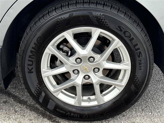 Used 2024 Chevrolet Equinox LT AWD/4WD image 9