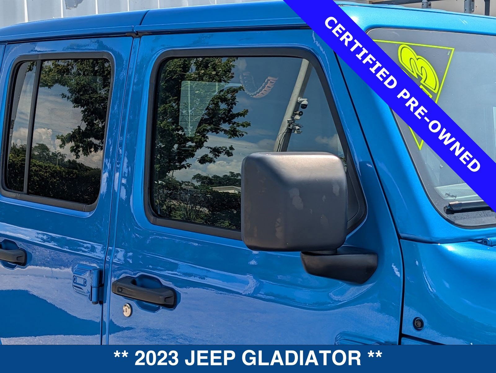 Used 2023 Jeep Gladiator Mojave w/ Cold Weather Group AWD/4WD image 11