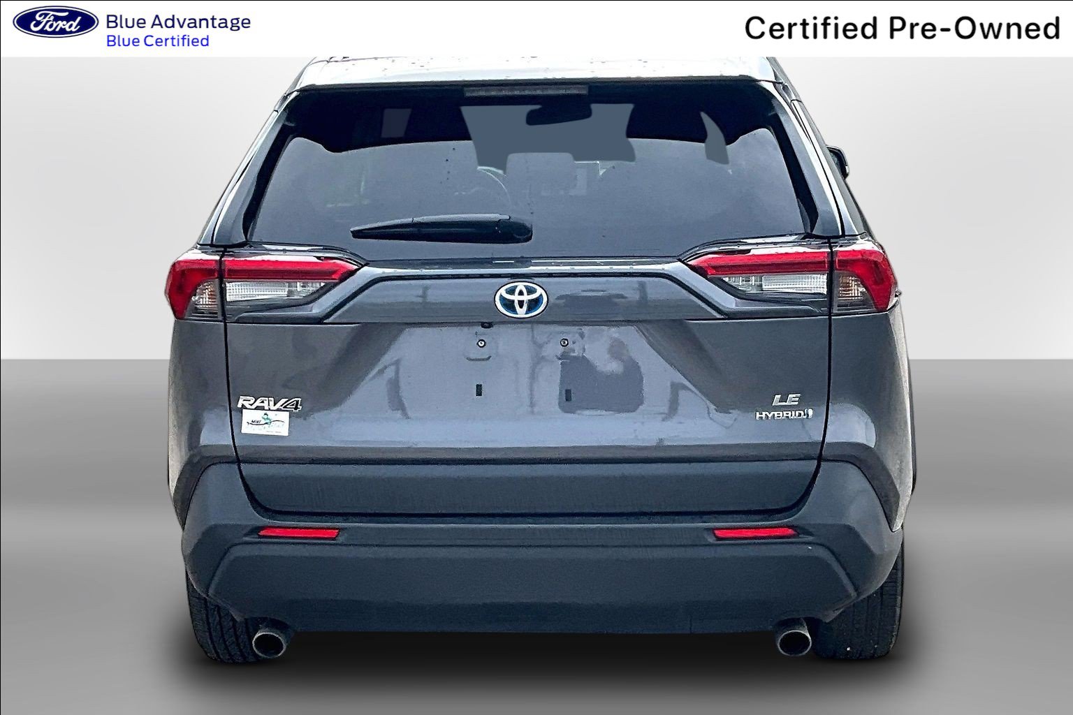 Used 2024 Toyota RAV4 LE AWD/4WD image 4