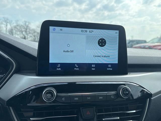 Certified 2022 Ford Escape SE w/ Convenience Package image 2