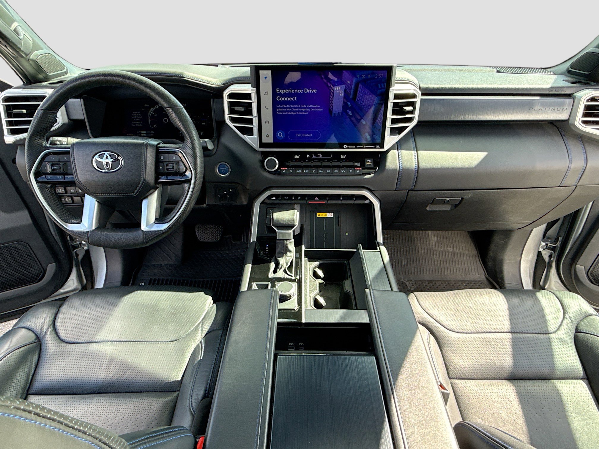 Used 2023 Toyota Sequoia Platinum AWD/4WD image 6