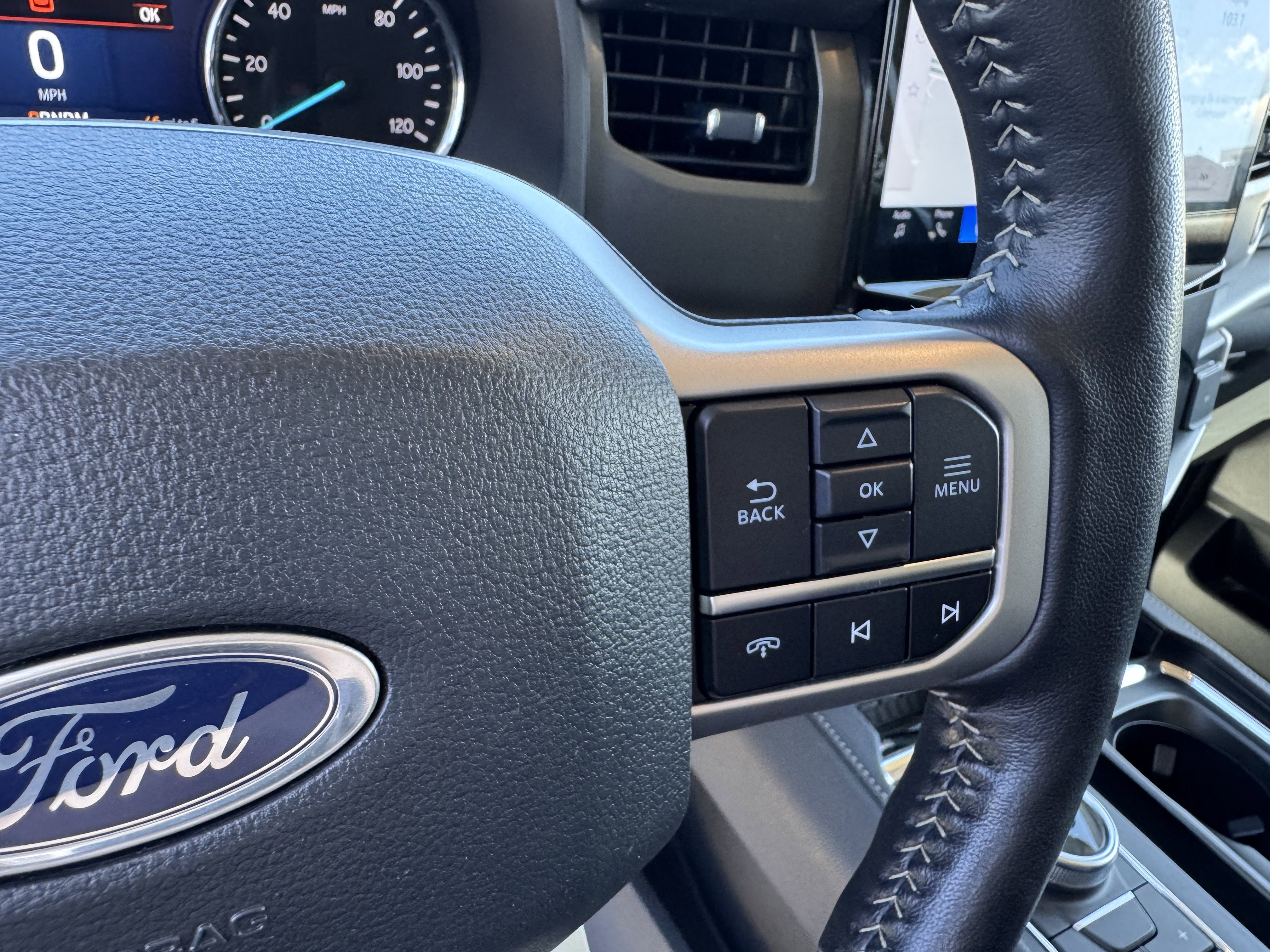 Certified 2024 Ford Expedition Max XLT image 14