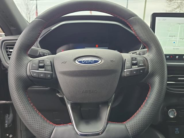 Certified 2023 Ford Escape ST-Line w/ Tech Pack #1 image 17
