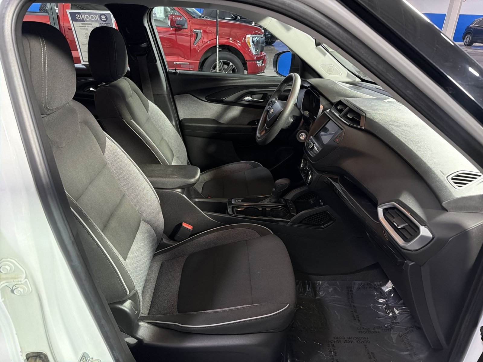 Used 2022 Chevrolet TrailBlazer LS FWD image 18
