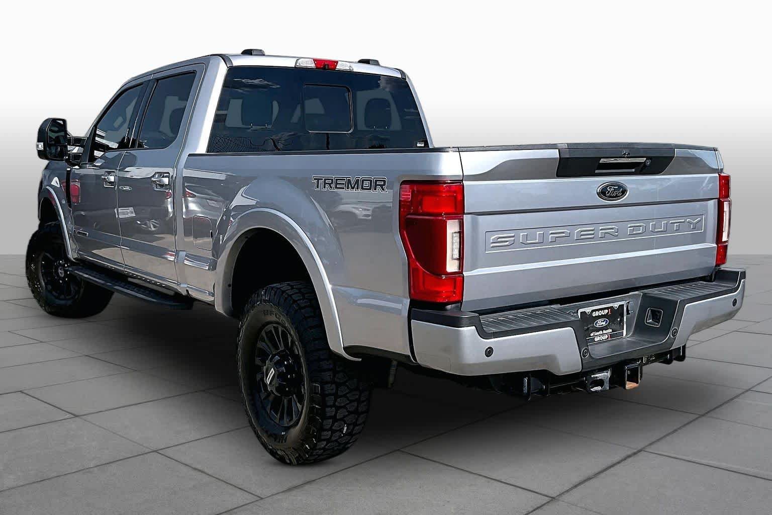 Certified 2020 Ford F250 Lariat AWD/4WD image 6