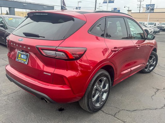 Certified 2024 Ford Escape ST-Line AWD/4WD image 6