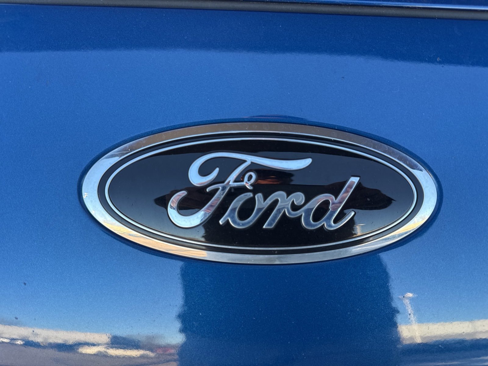 Certified 2022 Ford Escape SEL w/ SEL Stealth AWD Package image 14