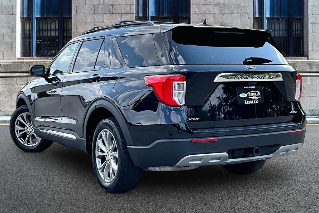 Certified 2023 Ford Explorer XLT w/ Equipment Group 202A AWD/4WD image 10