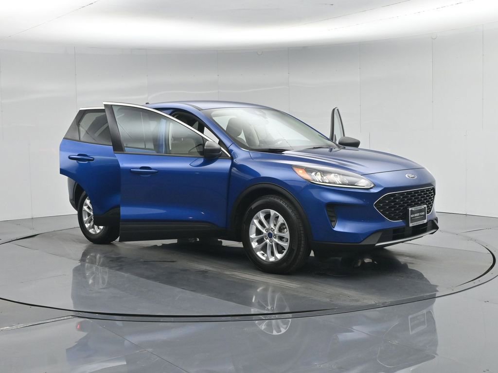 Certified 2022 Ford Escape SE w/ Convenience Package FWD image 35